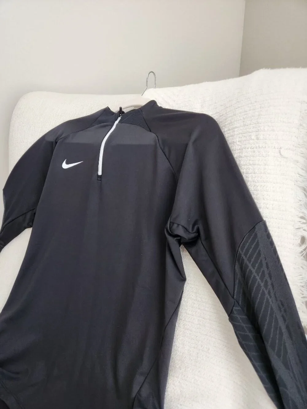 Black Nike Dri-Fit Quarter Zip_2